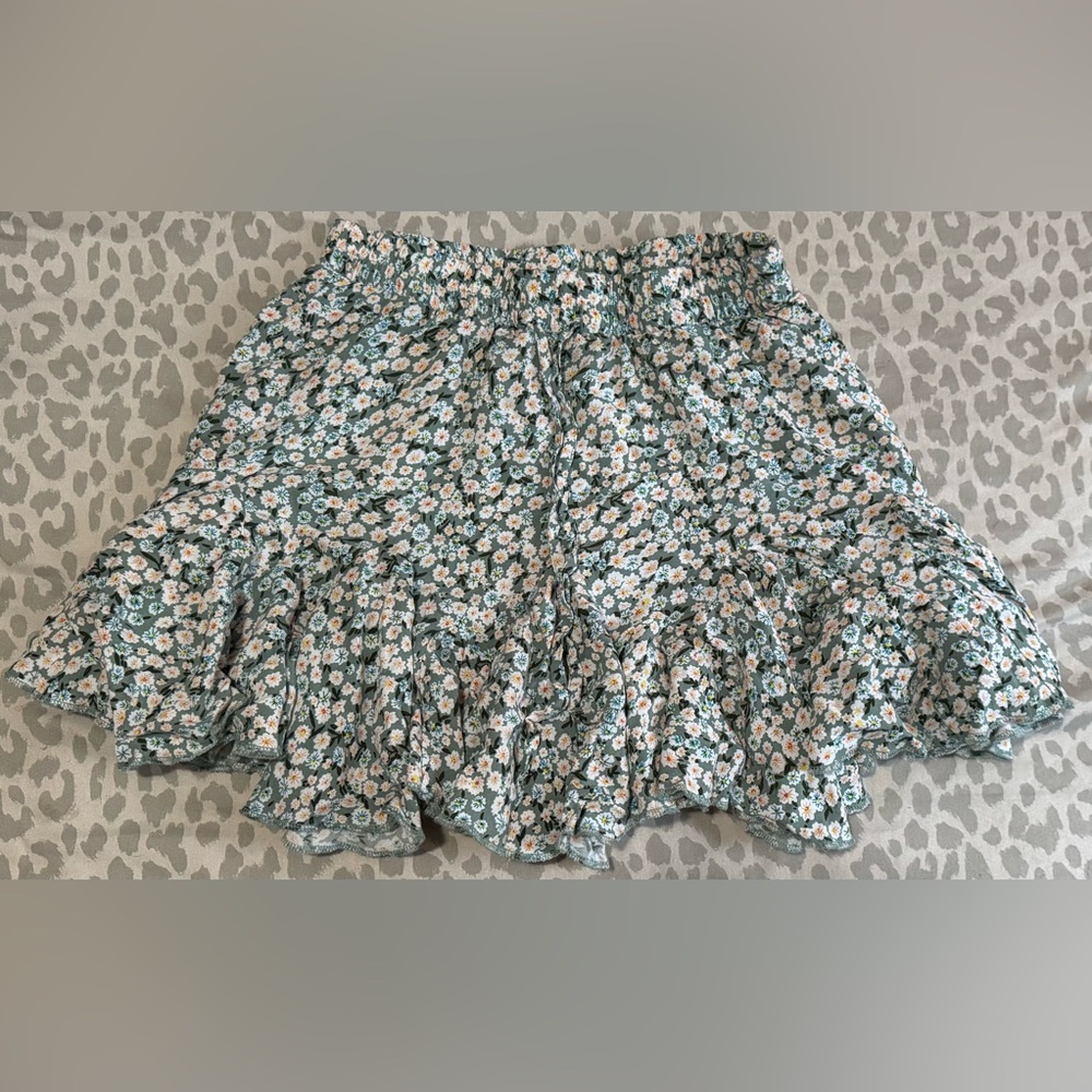 Aeropostale Green Floral Mini Skirt